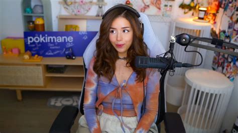 pokimane wardrobe